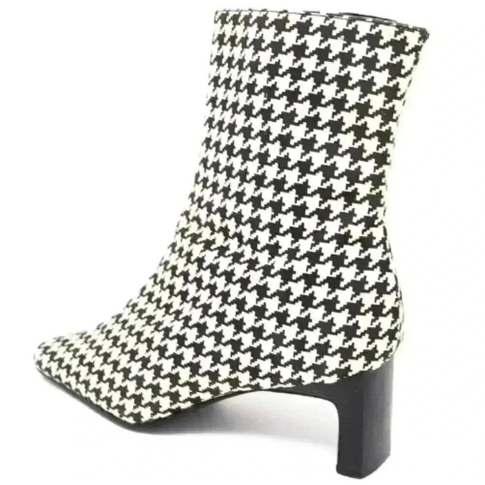 Black White Houndstooth Low Heel Bootie Size 6.5 US Retro Square Toe Ankle Boots